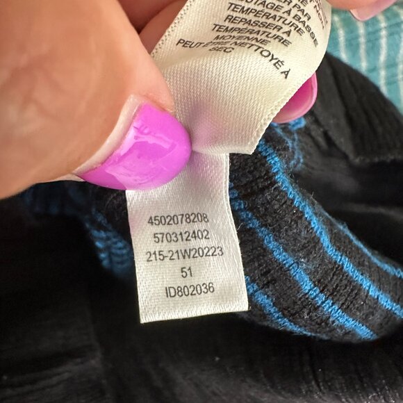 2/$30 White House Black Market Ombre Striped Sweater Small #A0119 - Picture 6 of 9